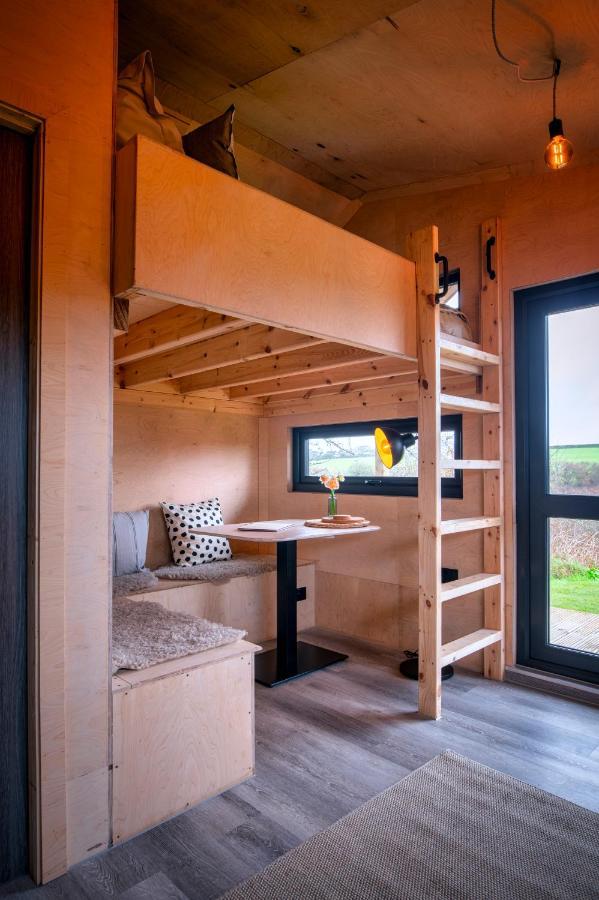 Luxury Glamping Cabin With Outdoor Bath On Cornish Flower Farm Truro Buitenkant foto