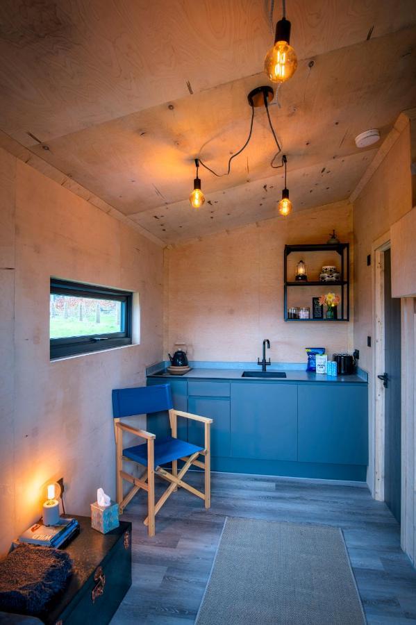Luxury Glamping Cabin With Outdoor Bath On Cornish Flower Farm Truro Buitenkant foto
